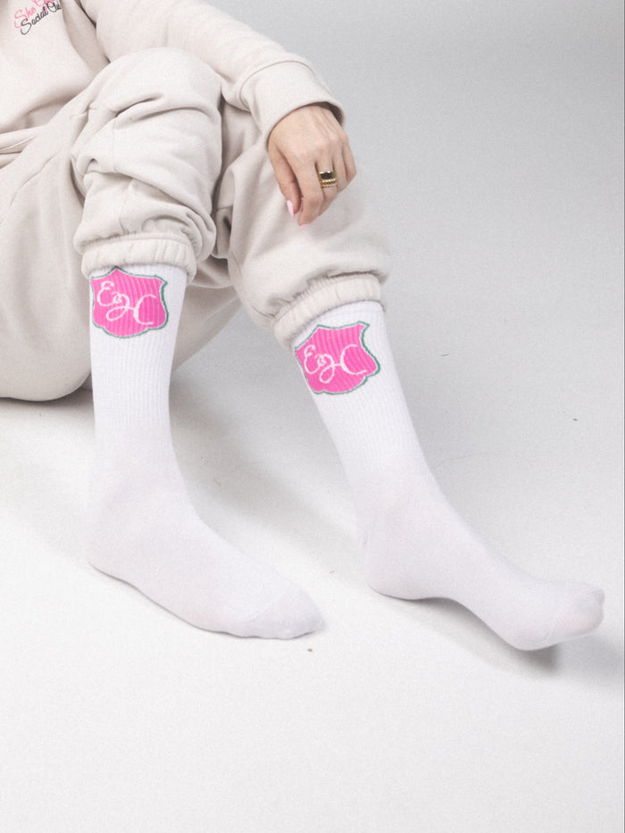 Entitled Housewife Crest Socks